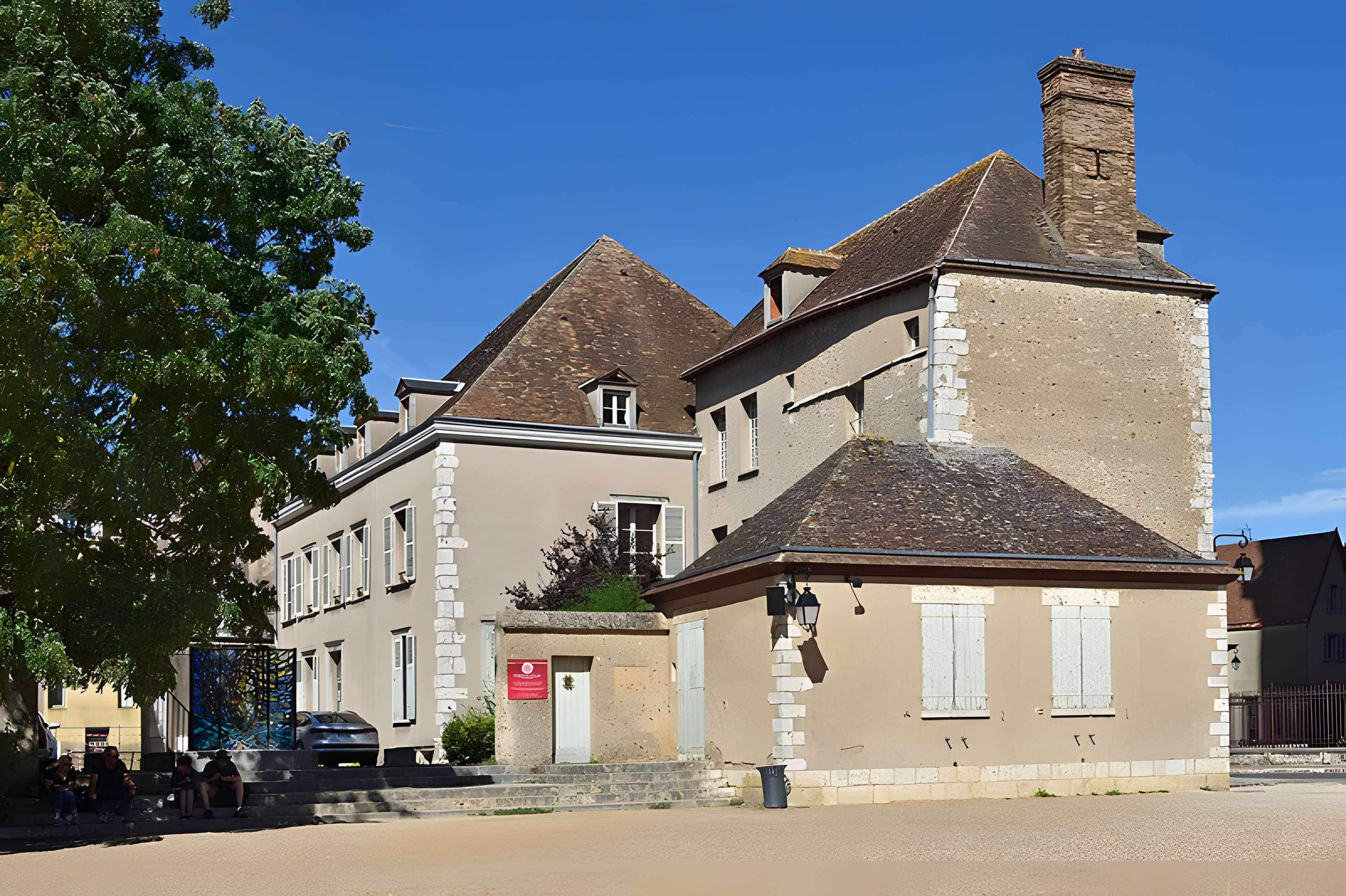 Maison, 7 Place de la Cathédrale à Chartres