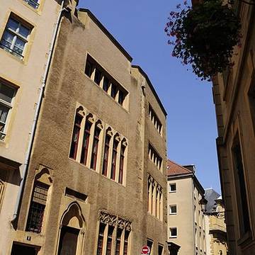 Maison, 8 Place Sainte-Croix à Metz