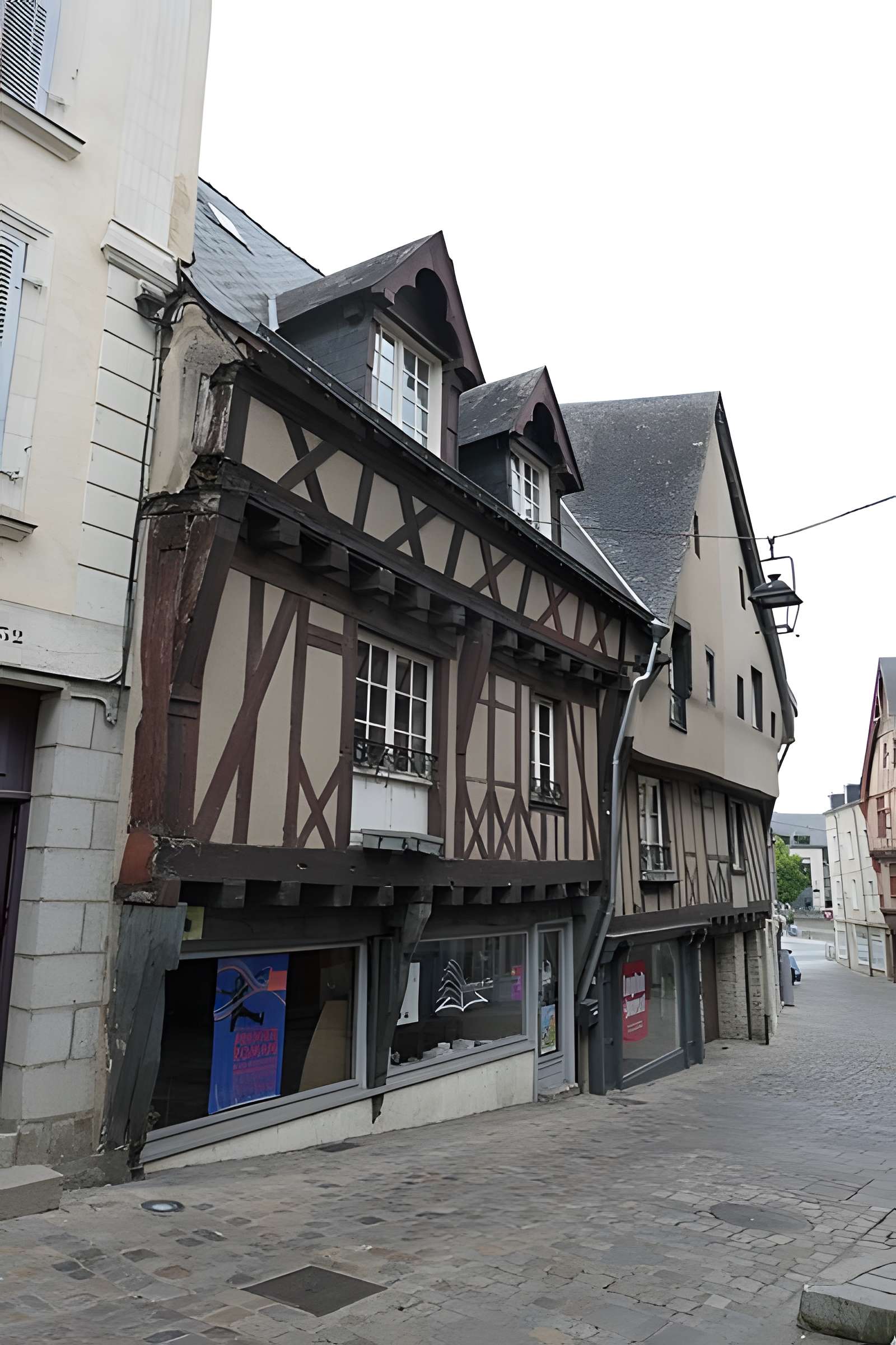 Maison, 9 Grande Rue à Laval