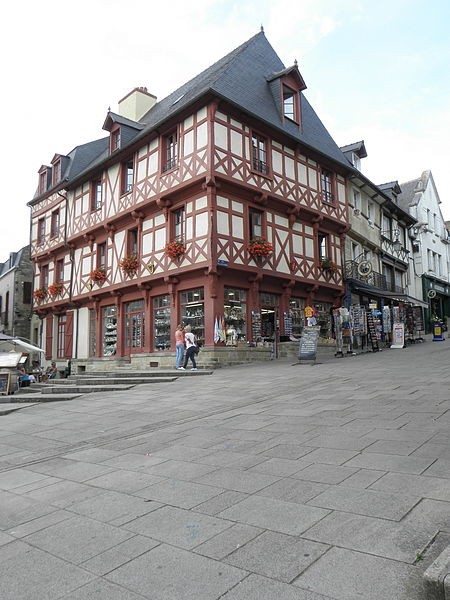 Photo de Maison, Place Notre-Dame à Josselin