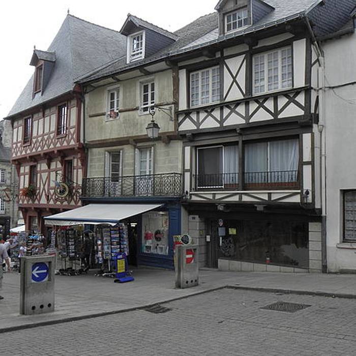 Photo de Maison, Place Notre-Dame à Josselin