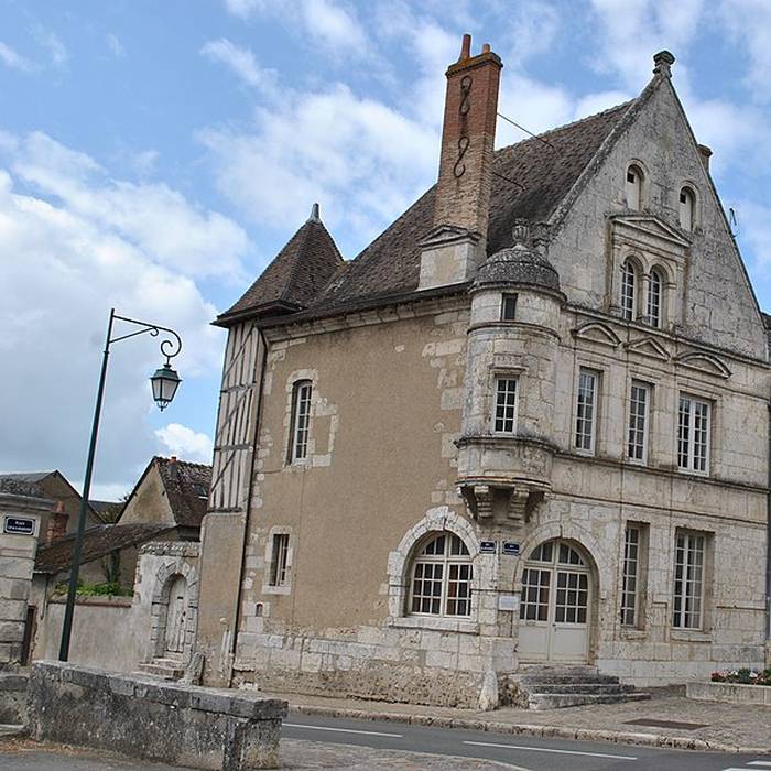 Photo de Maison, Rue de la Cuirasserie à Châteaudun