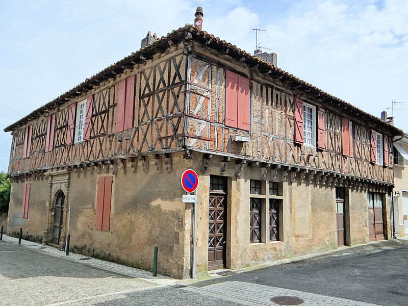 Photo de Maison, Rue du Commerce à Masseube