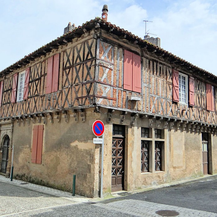 Photo de Maison, Rue du Commerce à Masseube