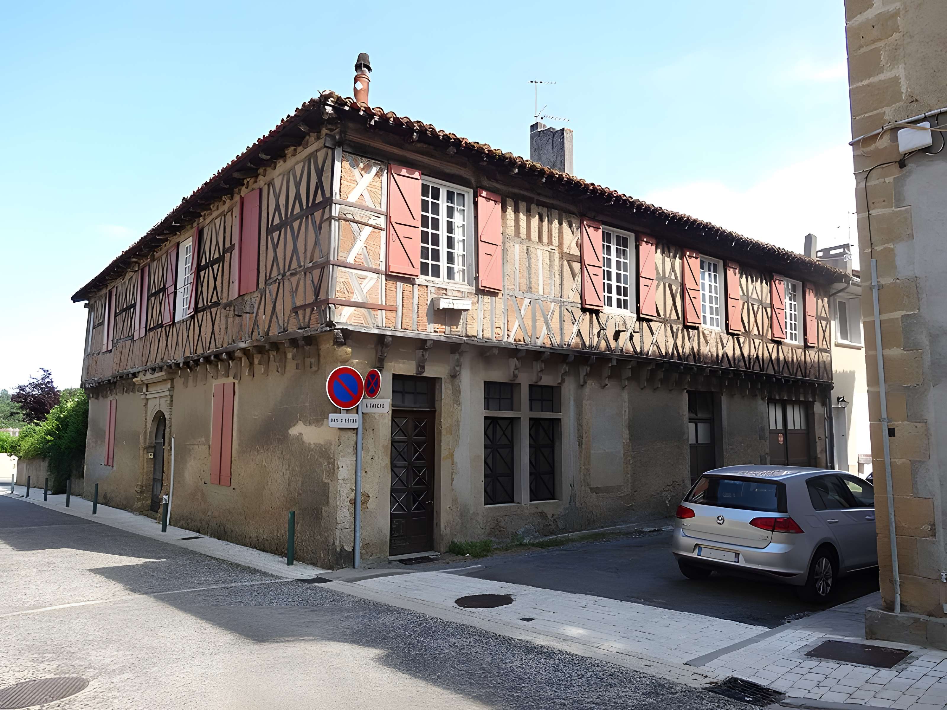 Maison, Rue du Commerce à Masseube