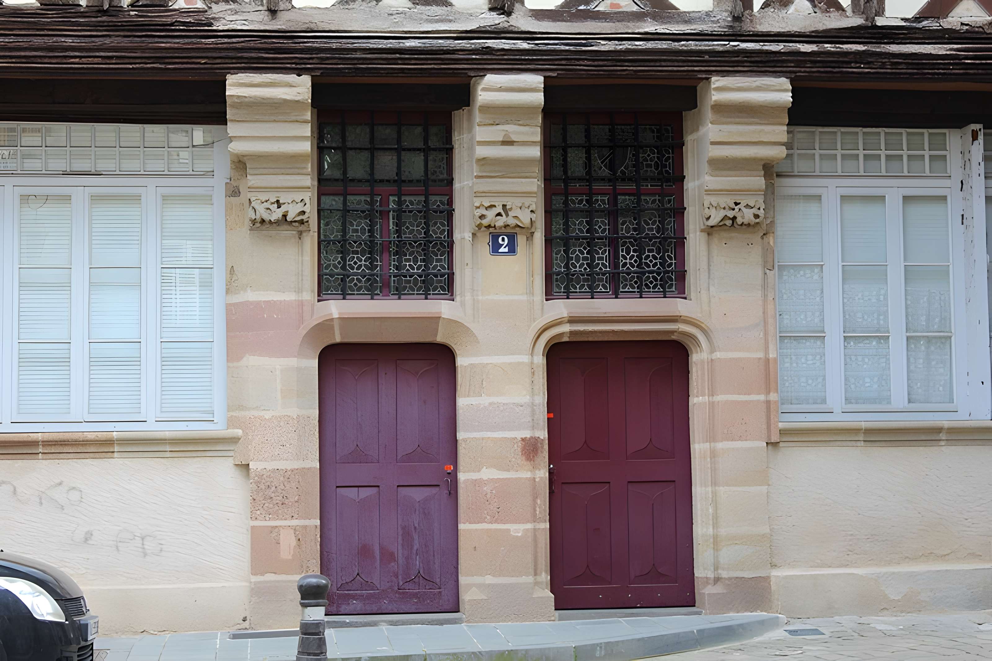 Maison, Rue Grenier à Moulins