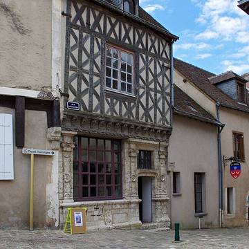 Maison, Rue Saint-Lubin à Châteaudun