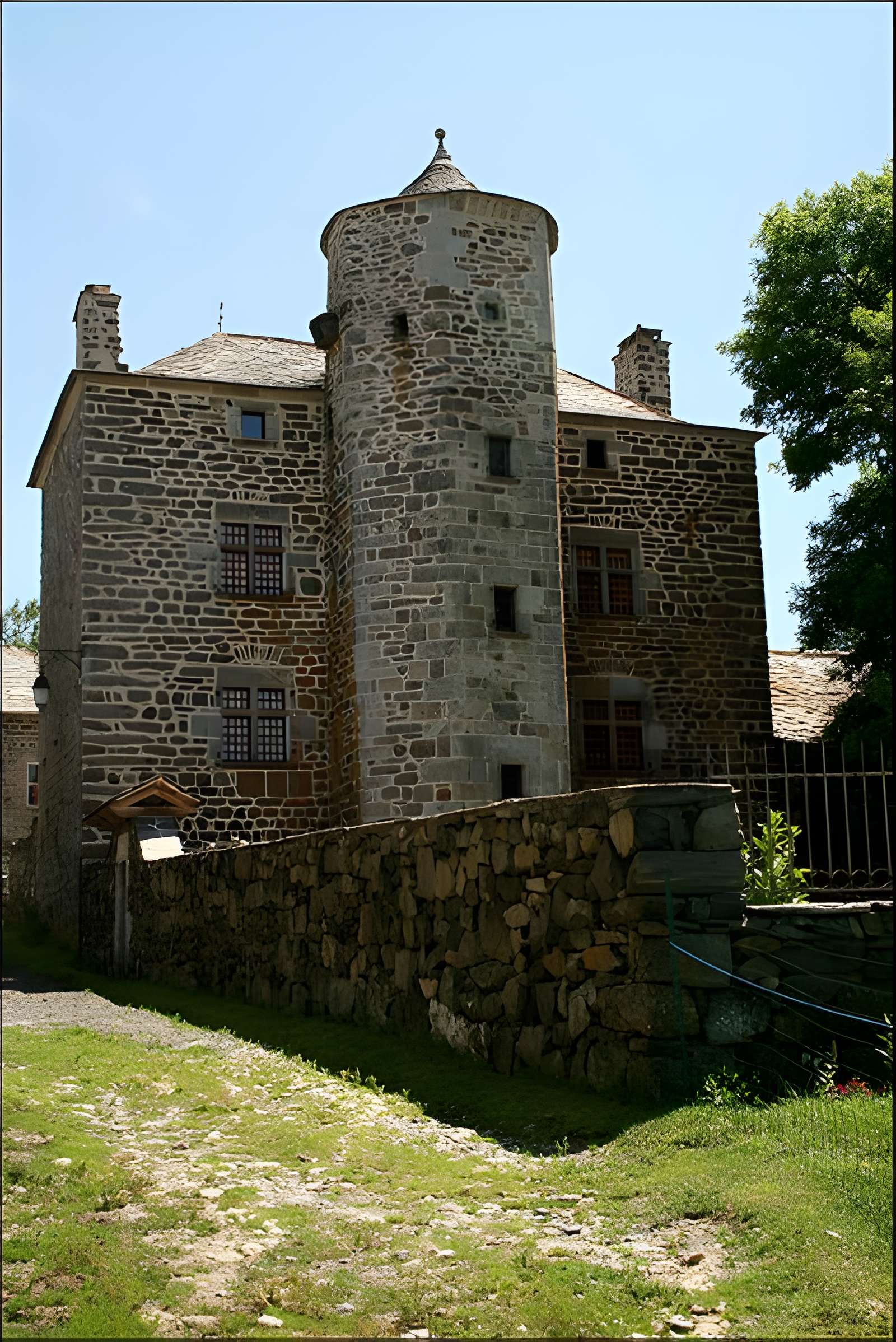 Maison-forte de Freycenet à Freycenet-la-Cuche 