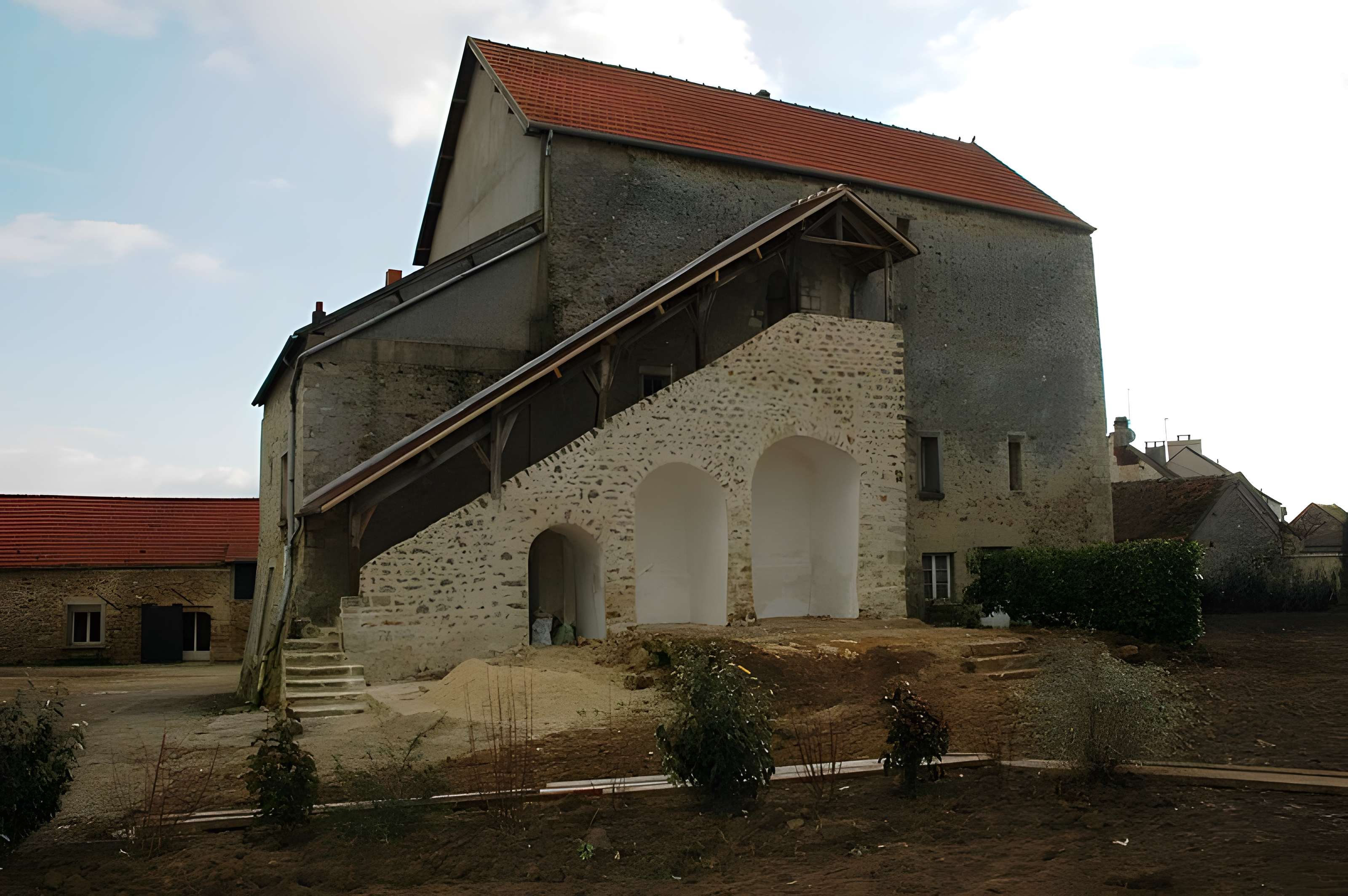 Maison-forte de la ferme du Colombier à Aincourt