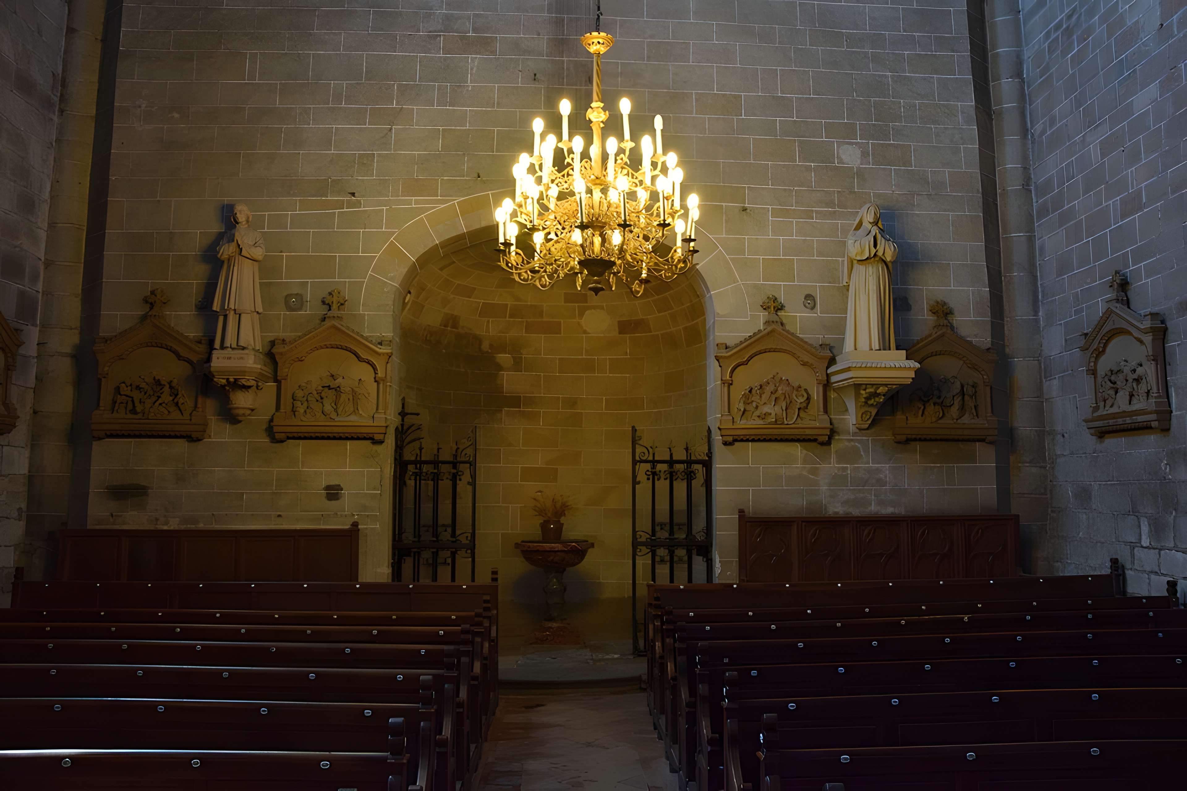 Abbaye Saint-Hilaire de Saint-Hilaire
