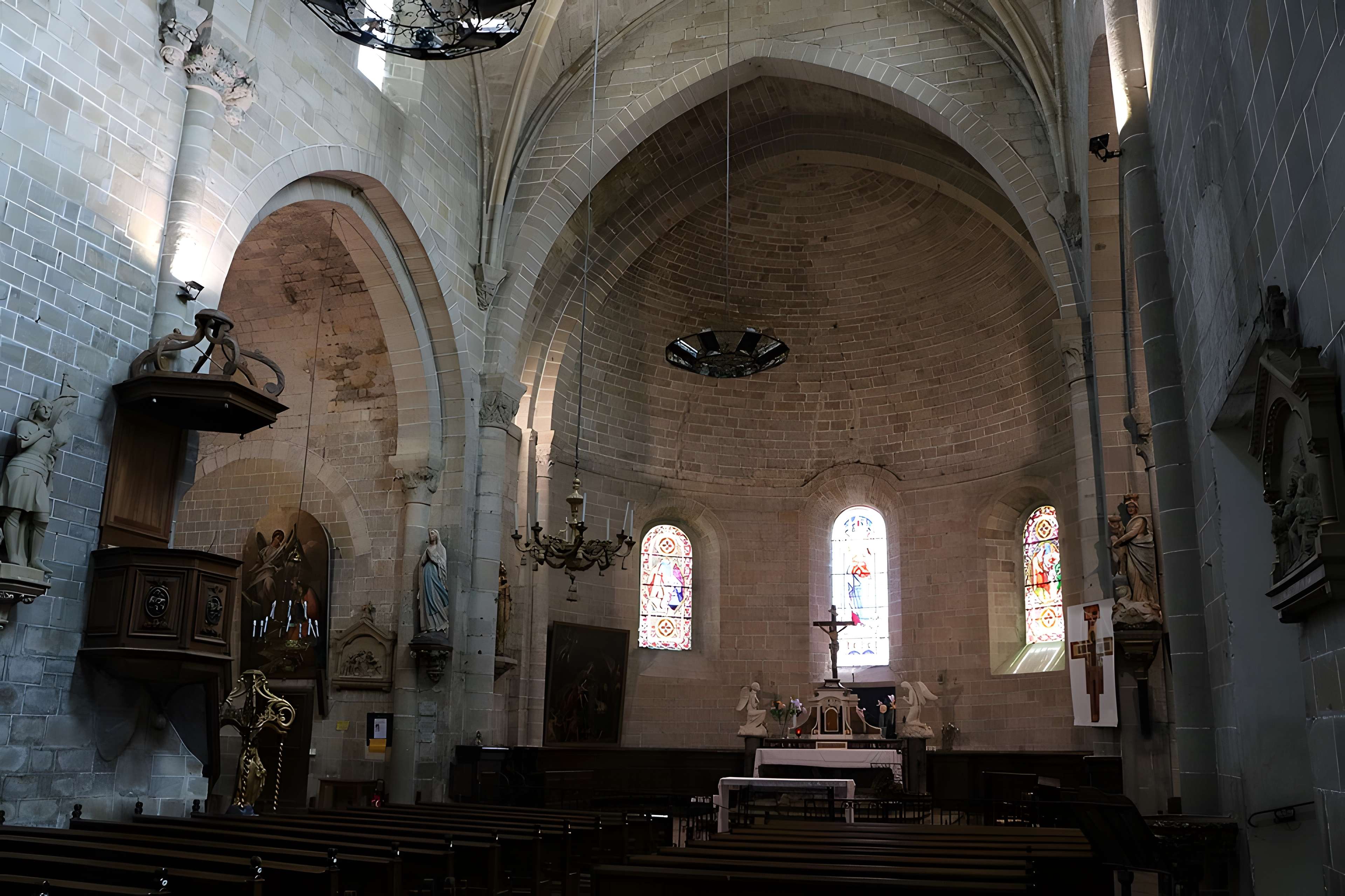 Abbaye Saint-Hilaire de Saint-Hilaire