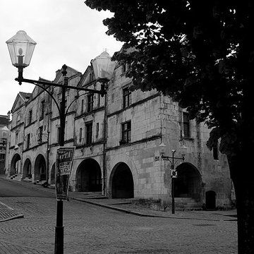 Maisons à arcades, Place Belliard à Fontenay-le-Comte