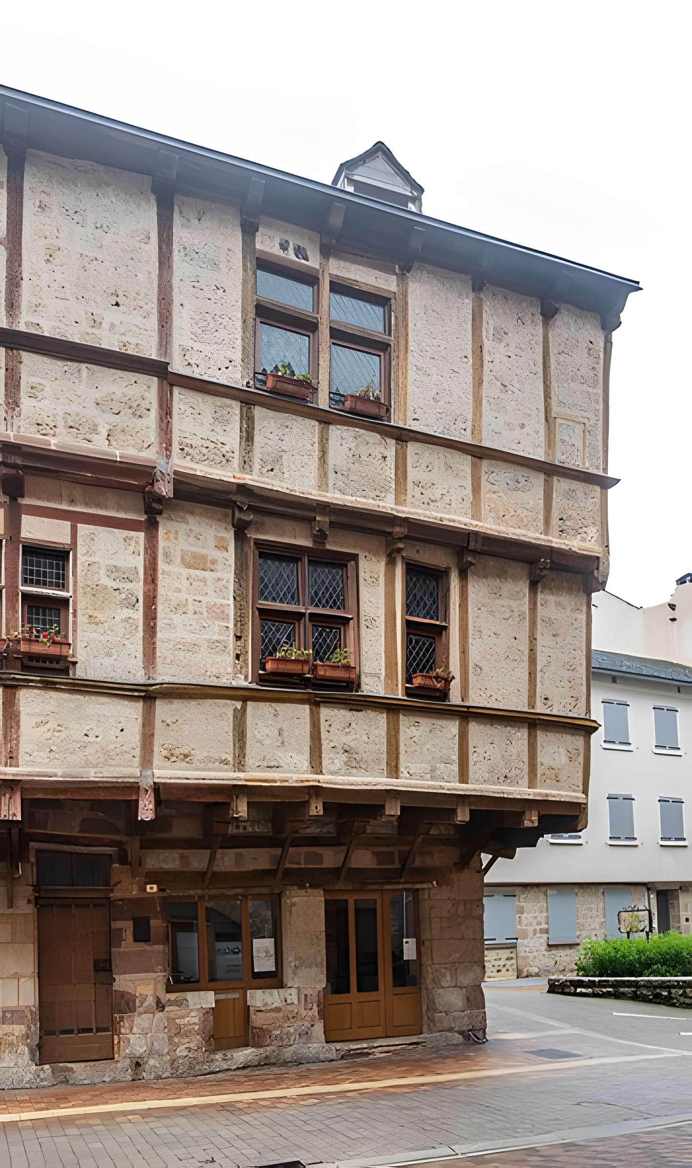 Maisons à pans de bois, Place au Blé à La Canourgue