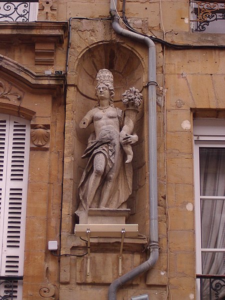 Maisons, Rue de la République à Charleville-Mézières