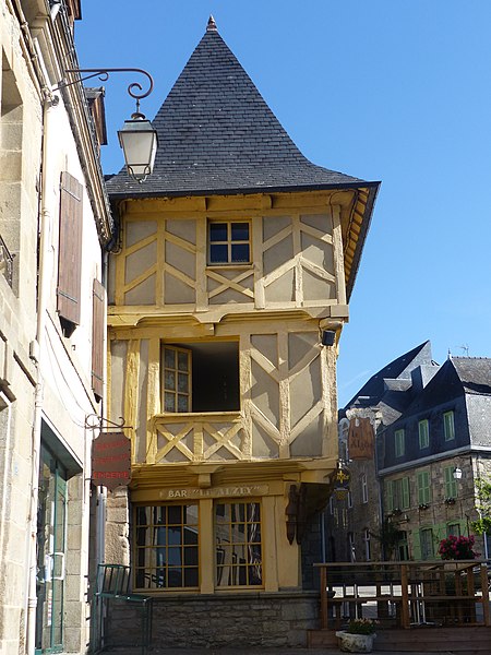 Maisons, 27 Rue Olivier-de-Clisson à Josselin
