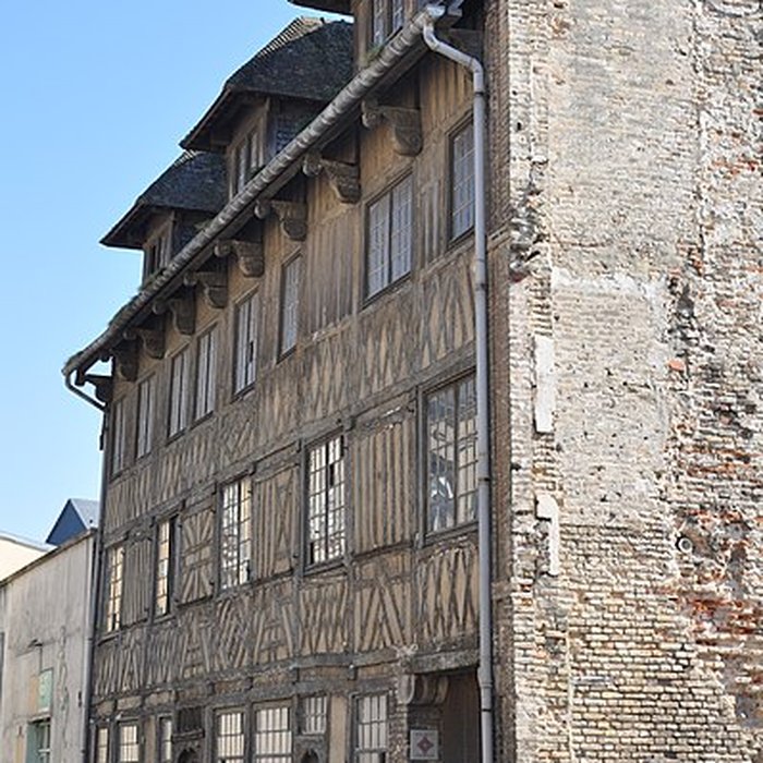 Photo de Maisons, 9 à 15 Rue dÉcosse à Dieppe