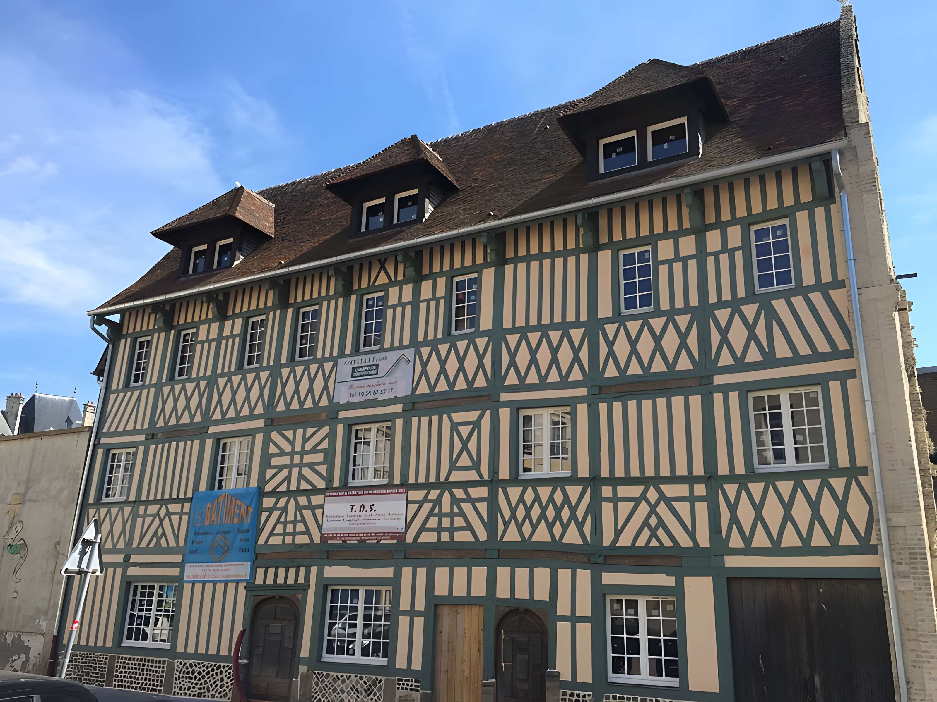 Maisons, 9 à 15 Rue d'Écosse à Dieppe