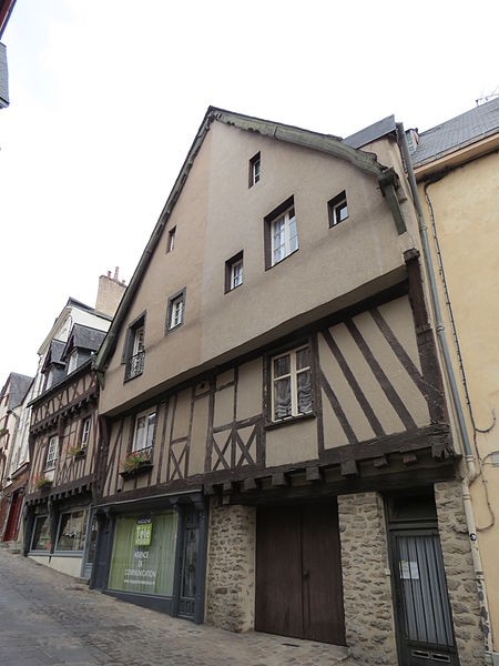 Photo de Maisons, dont la Maison du Pou volant à Laval