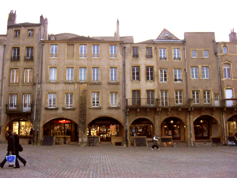 Maisons, Place Saint-Louis à Metz