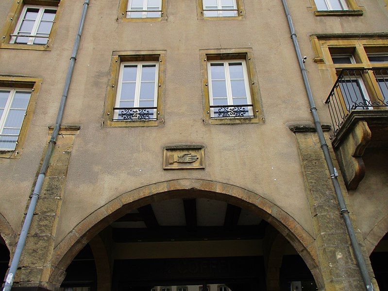 Maisons, Place Saint-Louis à Metz