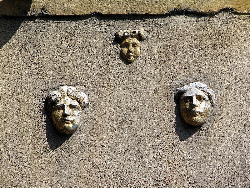 Maisons, Place Saint-Louis à Metz