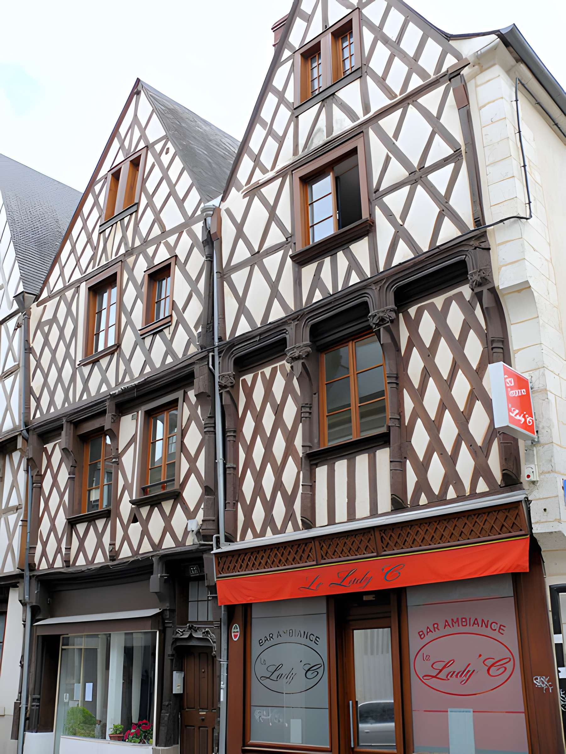 Maisons, Rue Gambon à Bourges