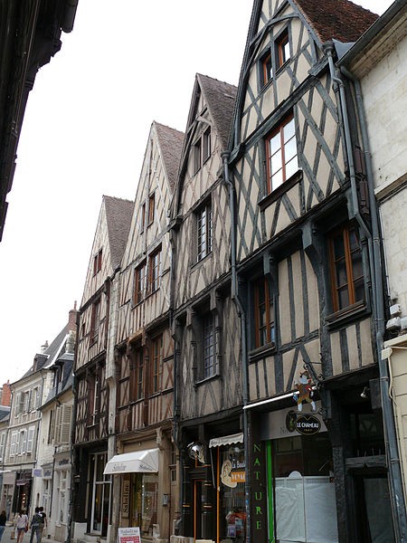 Photo de Maisons, Rue Mirebeau à Bourges
