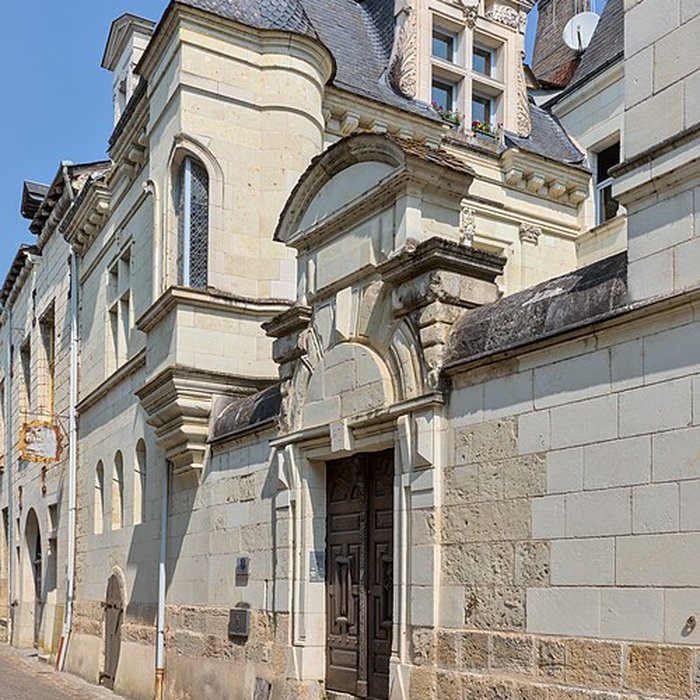 Photo de Maîtrise des eaux et forêts à Chinon