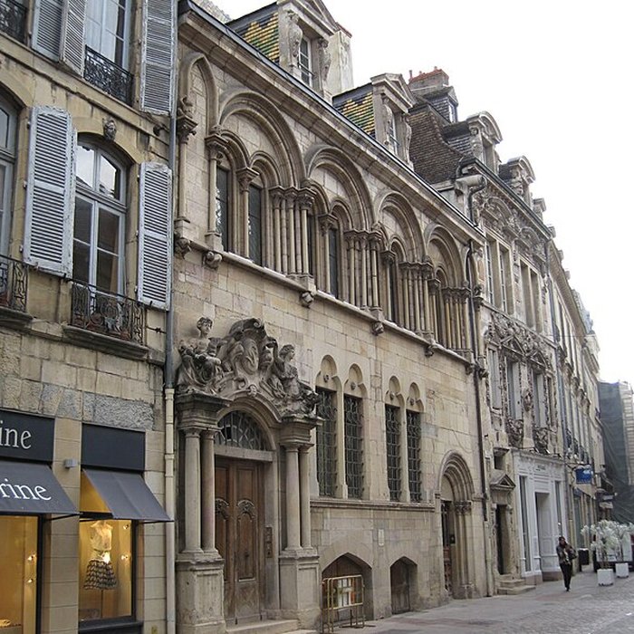 Photo de Hôtel Aubriot à Dijon