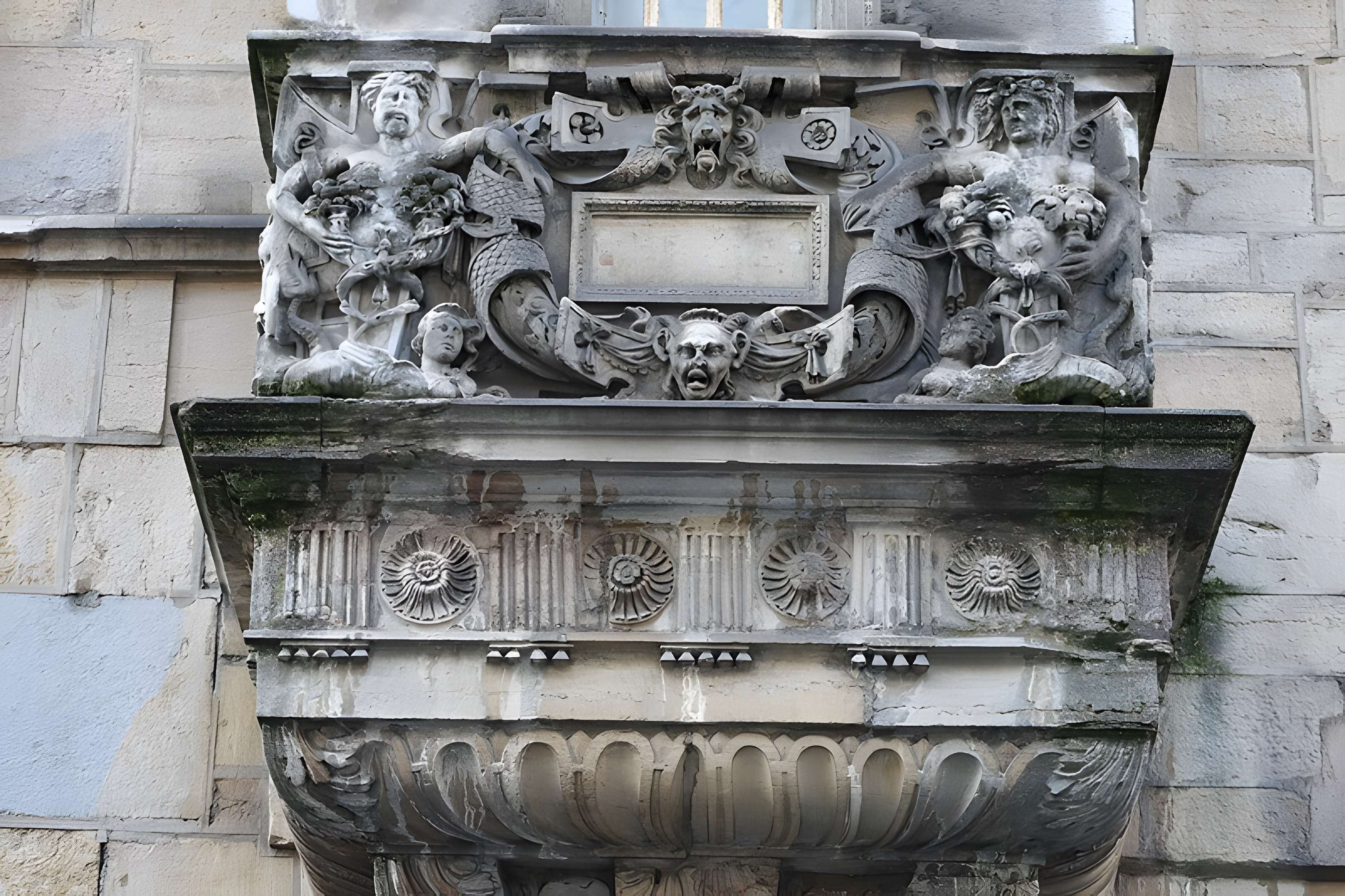 Hôtel Bénigne Le Compasseur à Dijon