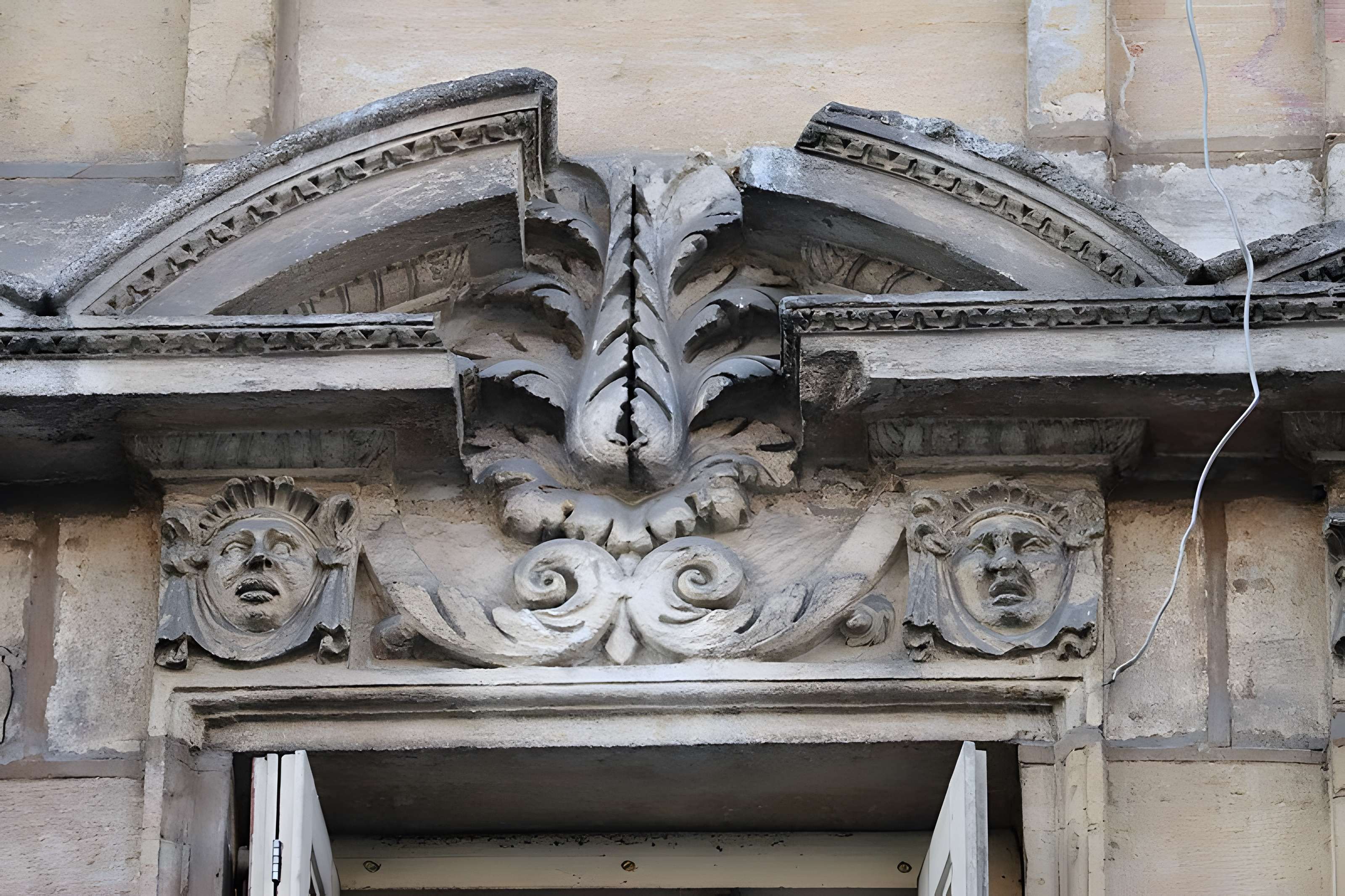 Hôtel Bénigne Le Compasseur à Dijon