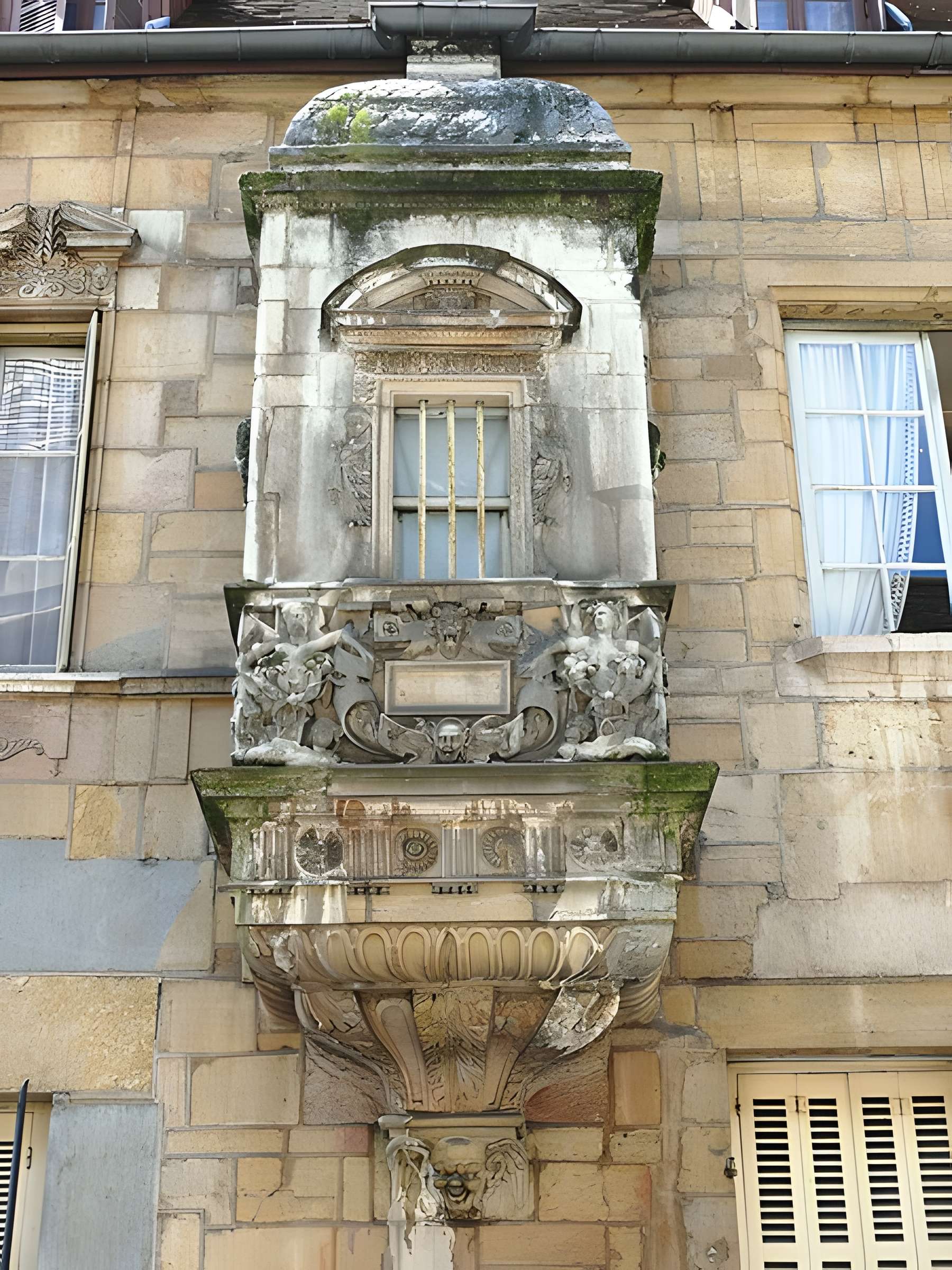 Hôtel Bénigne Le Compasseur à Dijon