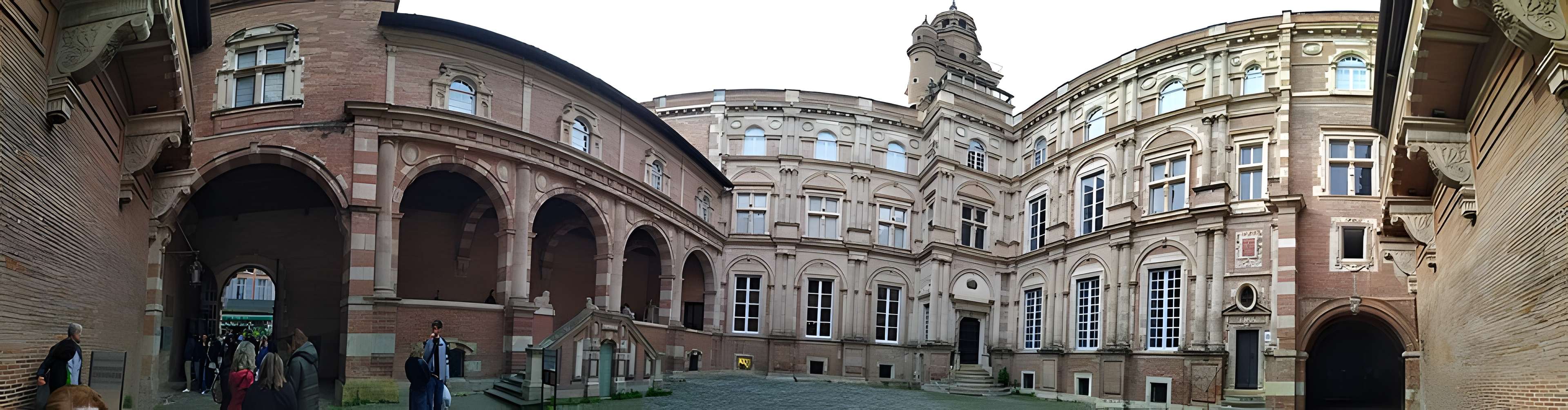 Hôtel d'Assézat à Toulouse 
