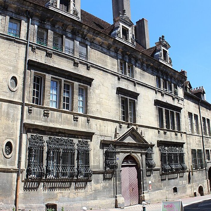 Photo de Hôtel de Froissard à Dole