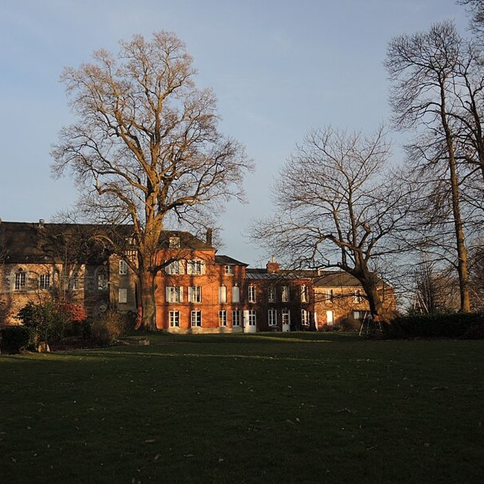 Photo de Manoir des abbesses de Saint-Amand à Boos