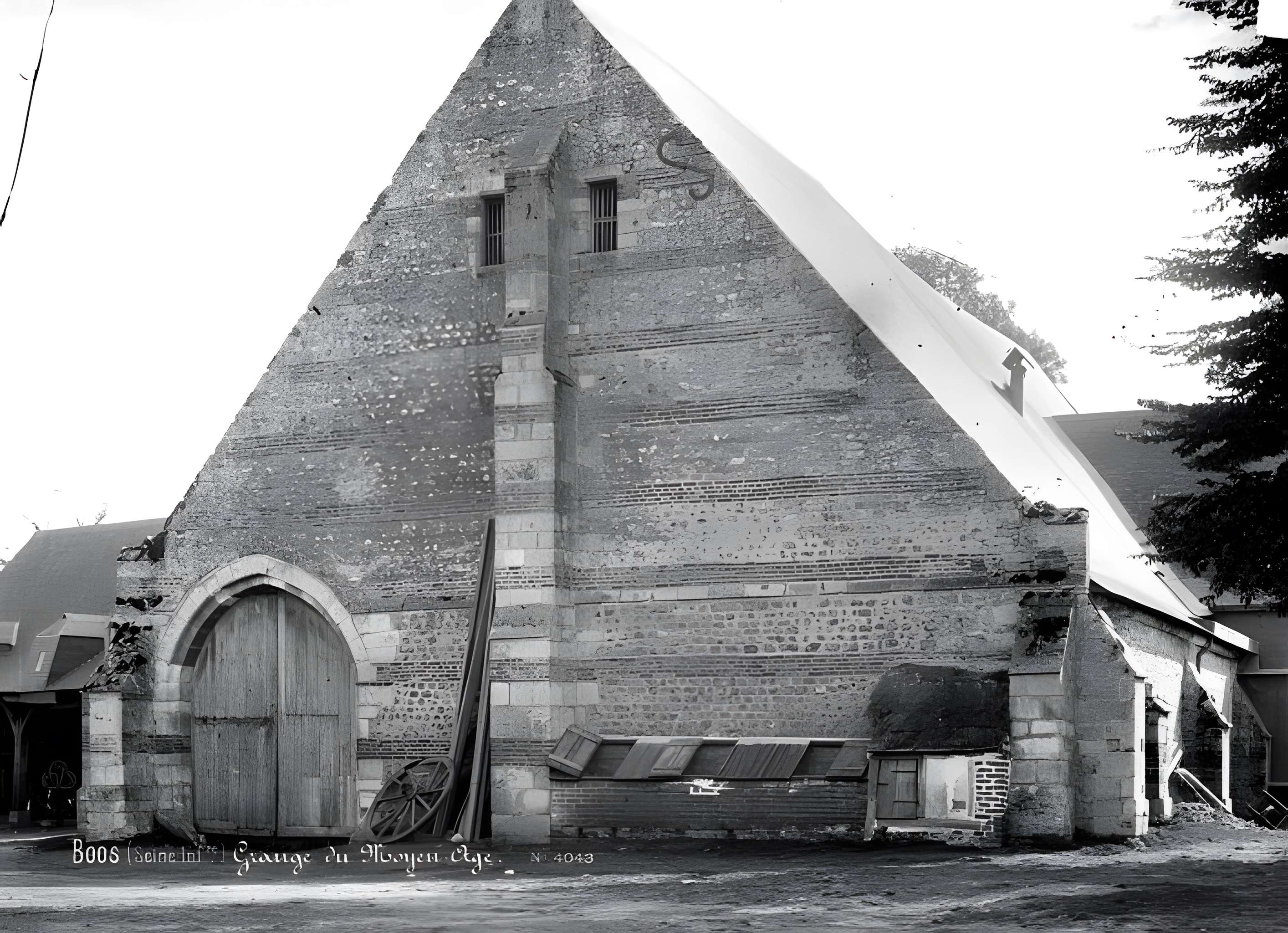 Manoir des abbesses de Saint-Amand à Boos