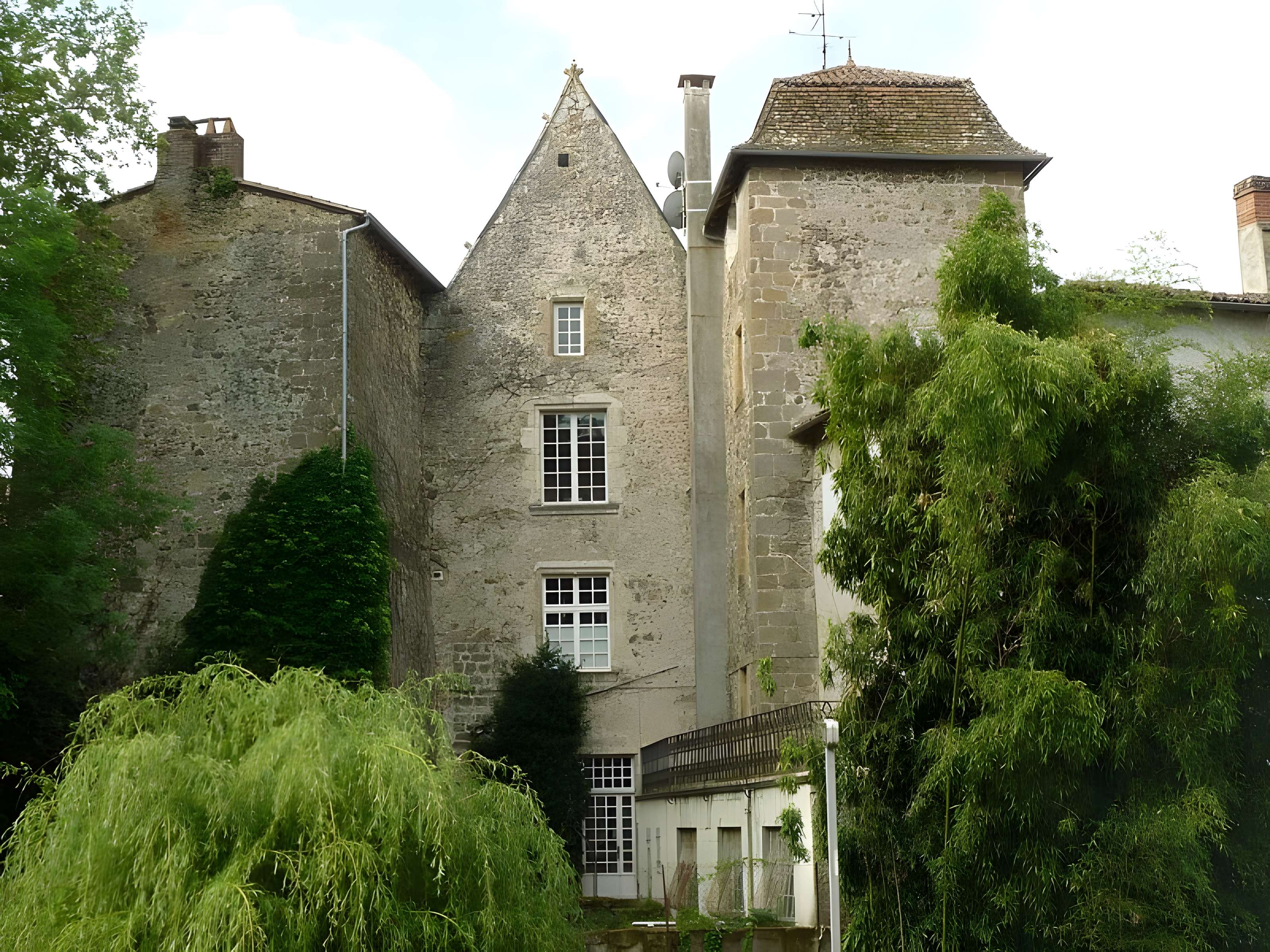 Manoir des Comtes à Confolens 
