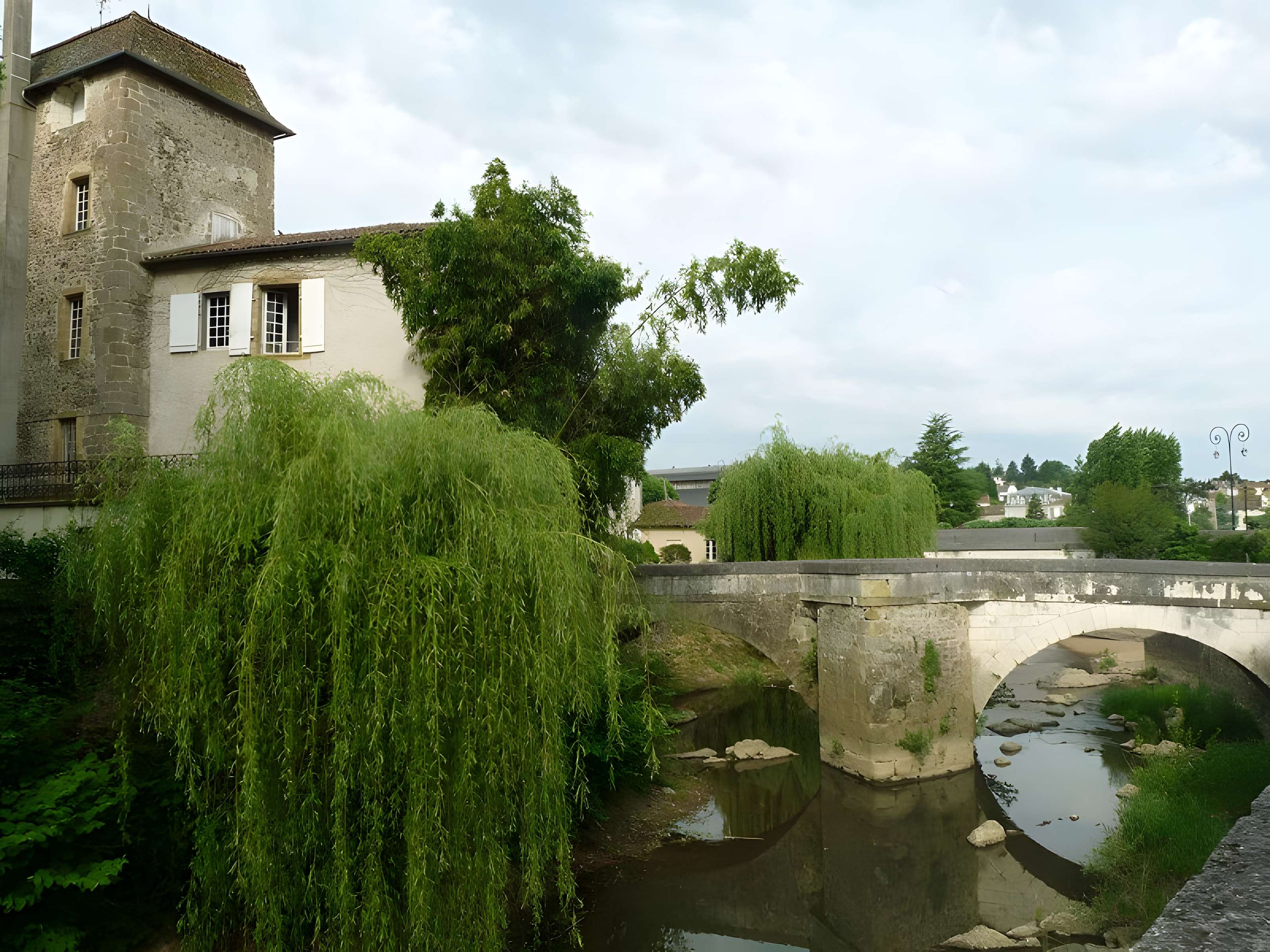 Manoir des Comtes à Confolens