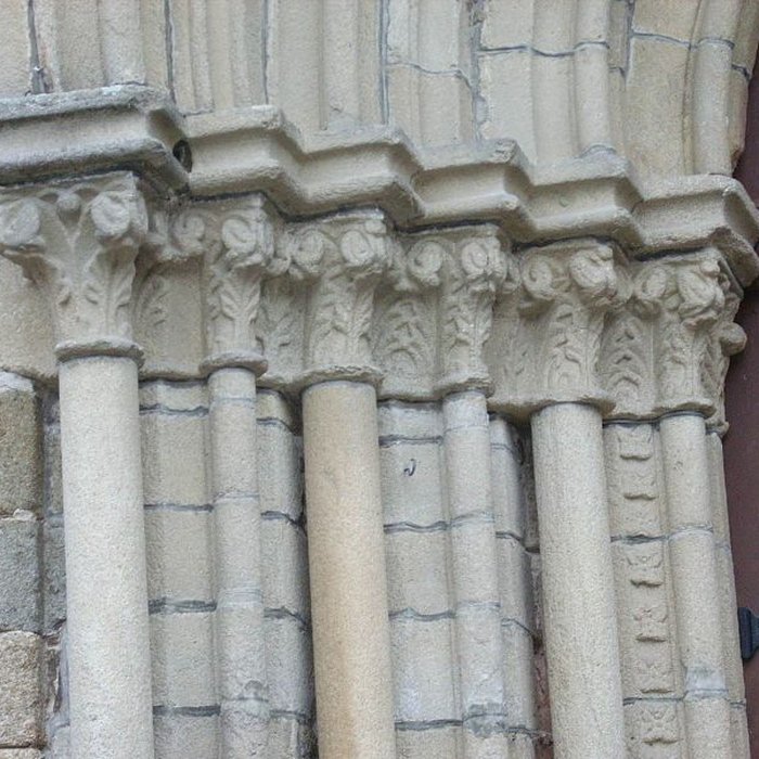 Photo de Ruines de lancien prieuré royal de Saint-Magloire