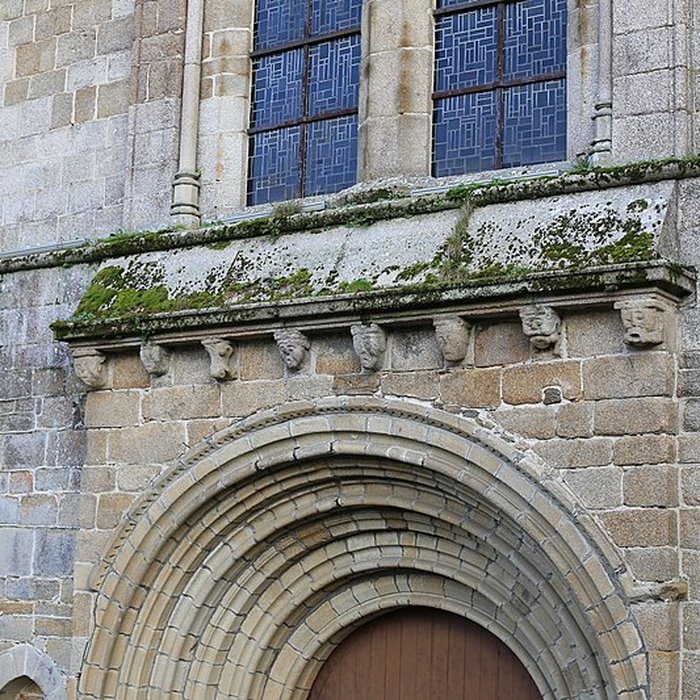 Photo de Ruines de lancien prieuré royal de Saint-Magloire