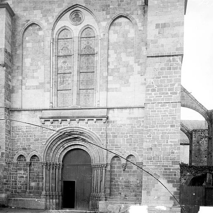 Photo de Ruines de lancien prieuré royal de Saint-Magloire