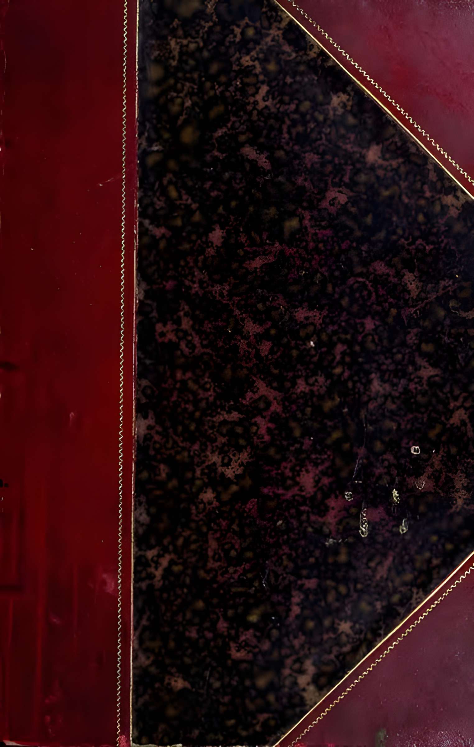 Ruines de l'ancien prieuré royal de Saint-Magloire