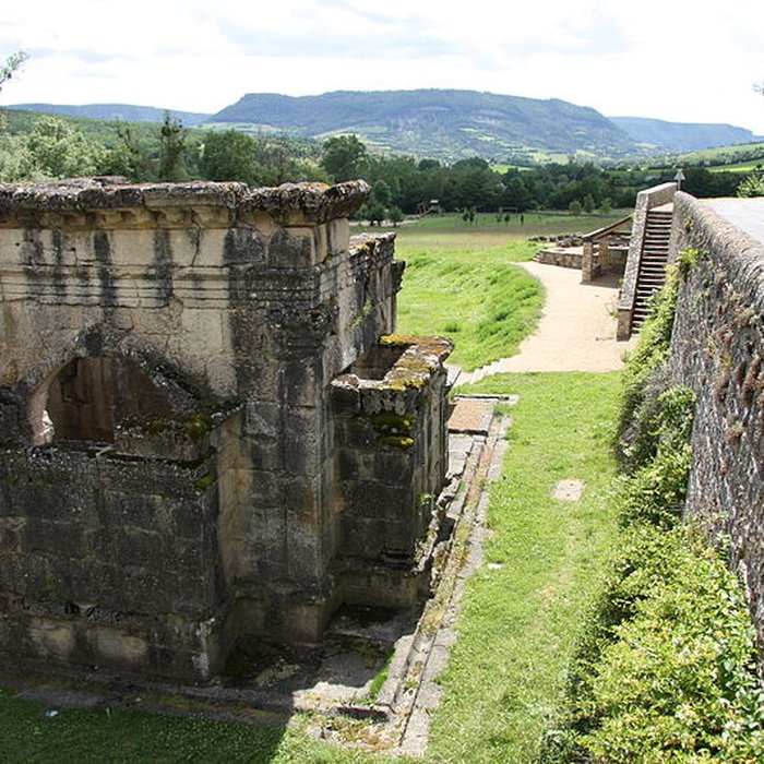 Photo de Mausolée de Lanuéjols