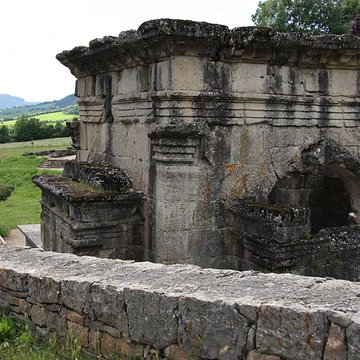 Mausolée de Lanuéjols