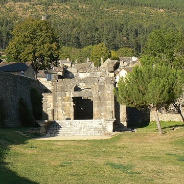 Mausolée de Lanuéjols
