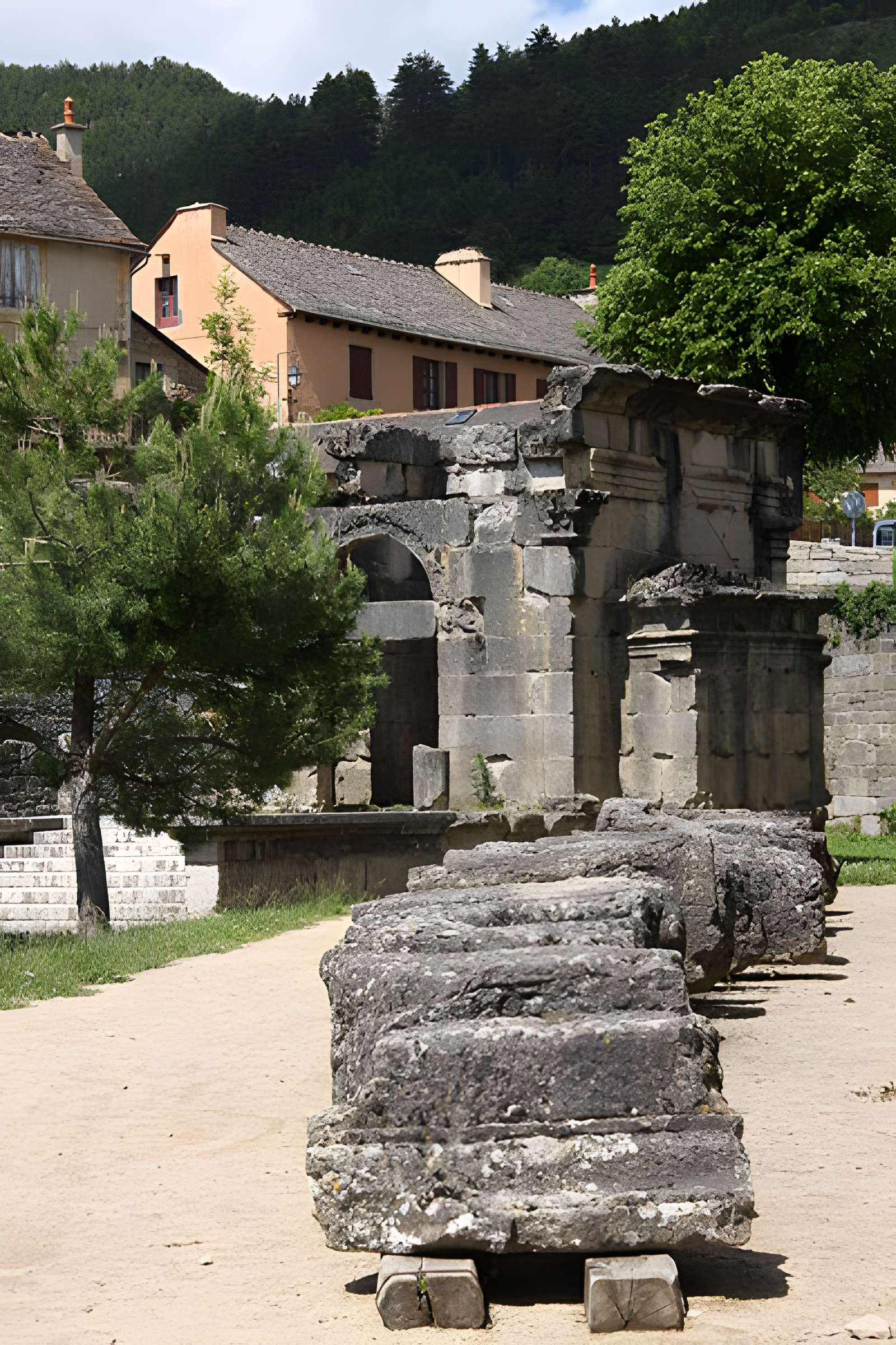 Mausolée de Lanuéjols