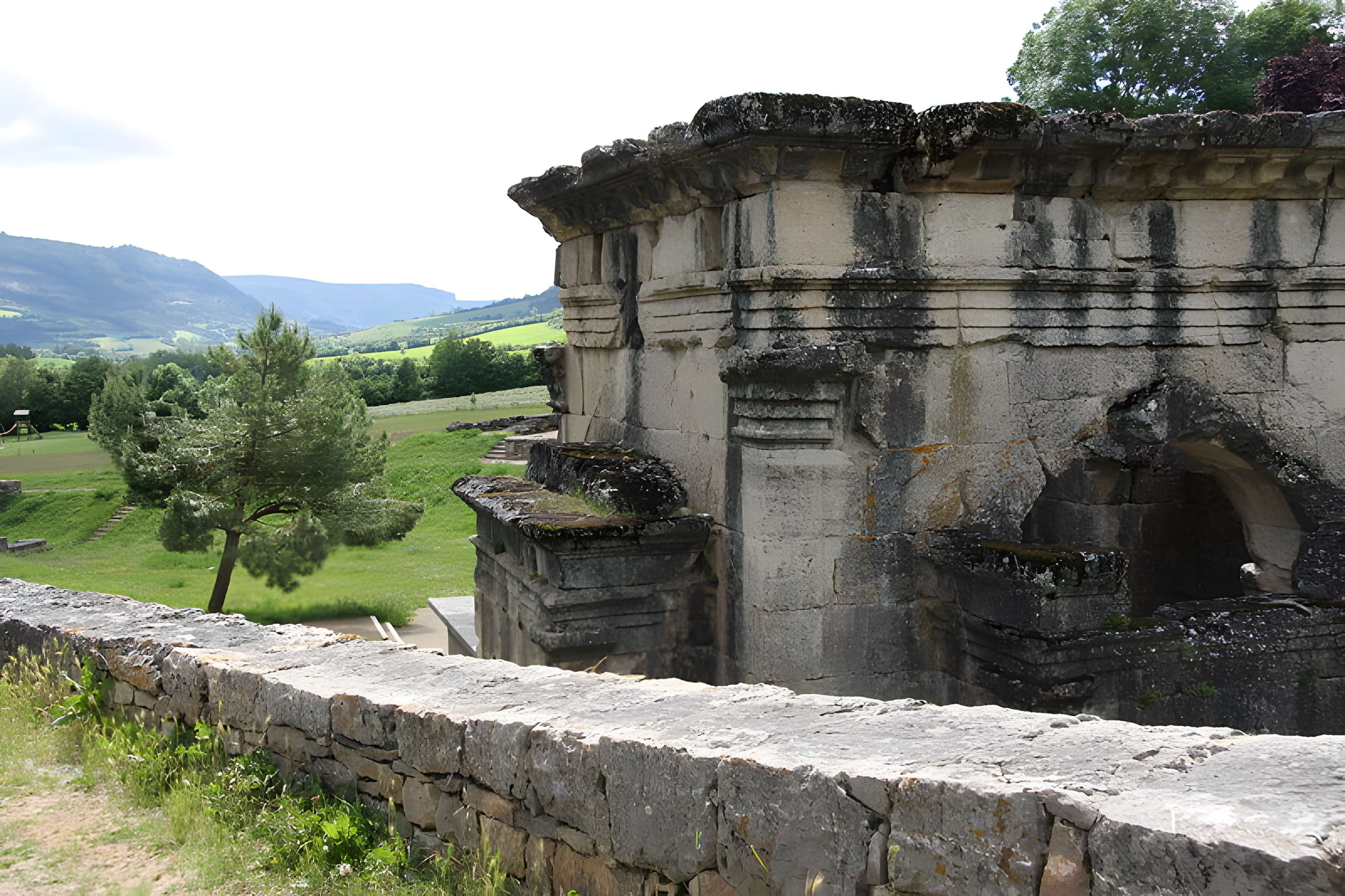 Mausolée de Lanuéjols