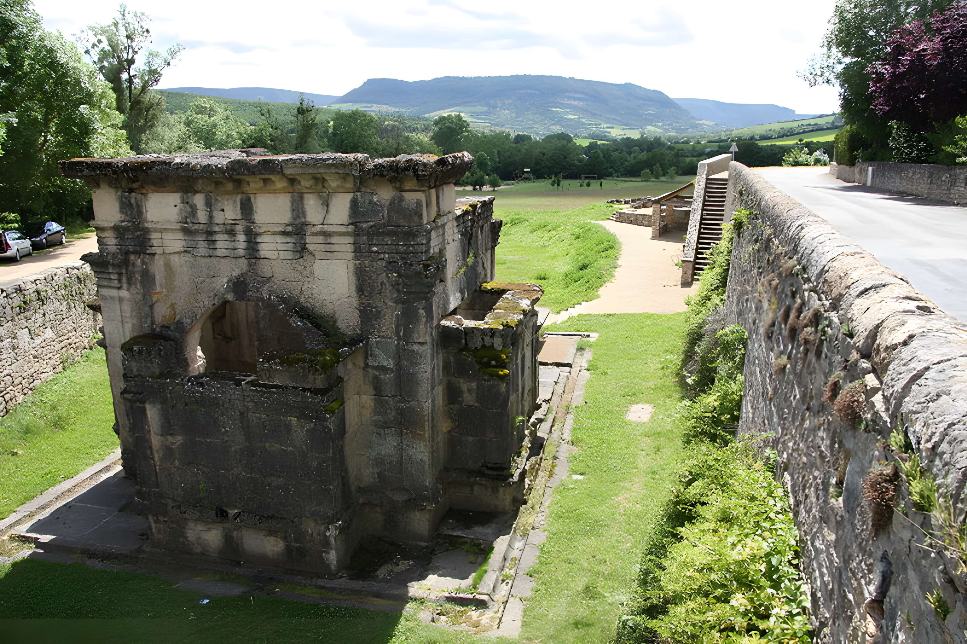 Mausolée de Lanuéjols
