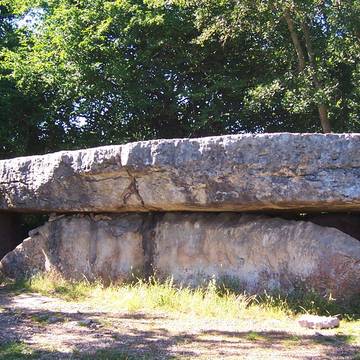 Menhir de Bélinac à Livernon