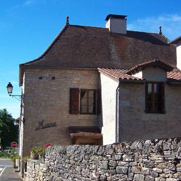 Menhir de Bélinac à Livernon